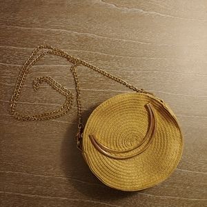 Straw woven handbag